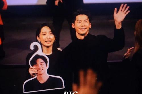 51熱心的朝陽區(qū)群眾今日吃瓜 明星黑料爆出來可以洗白嗎,明星黑料能否洗白？